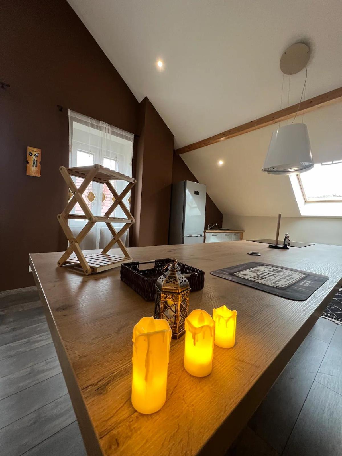 Bining Loft Spacieux En Pleine Foret מראה חיצוני תמונה